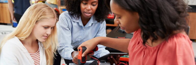 Best Online Engineering Bachelor’s Degrees: 2023